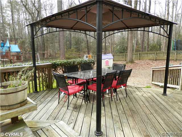 5906 Waters Edge Road Midlothian, VA 23112 - Photo 13 of 13 Patio/Deck