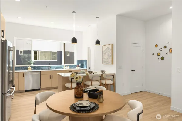 $1,375,000 | 16012 Southeast 31st Street, Bellevue, WA 98008