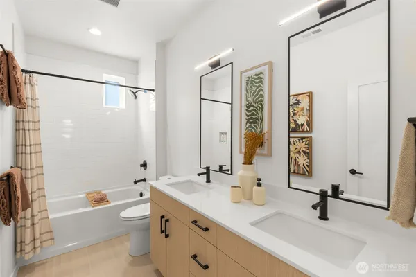 $1,375,000 | 16012 Southeast 31st Street, Bellevue, WA 98008
