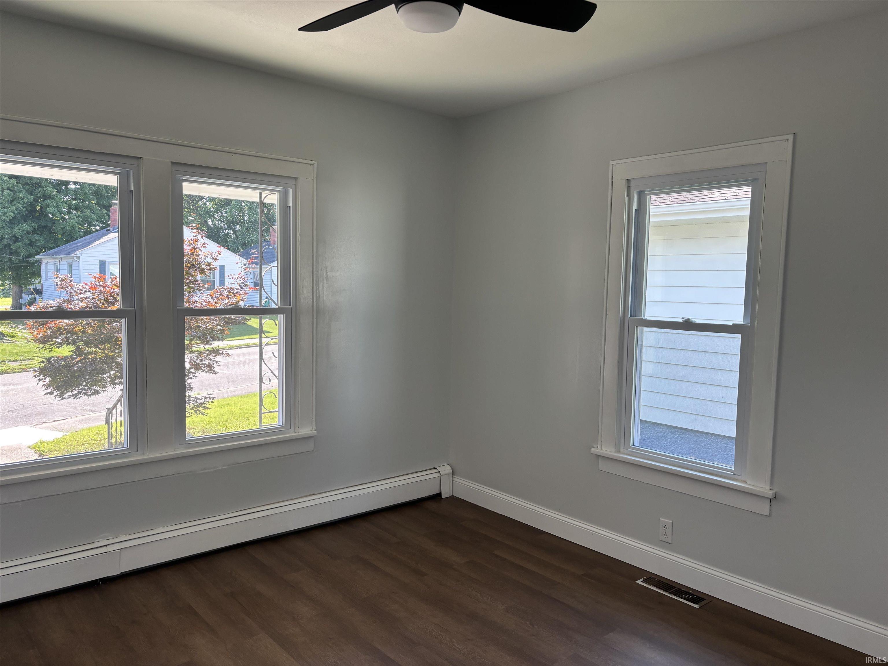 853 Ridgeway Avenue Vincennes, IN 47591 - Photo 12 of 26