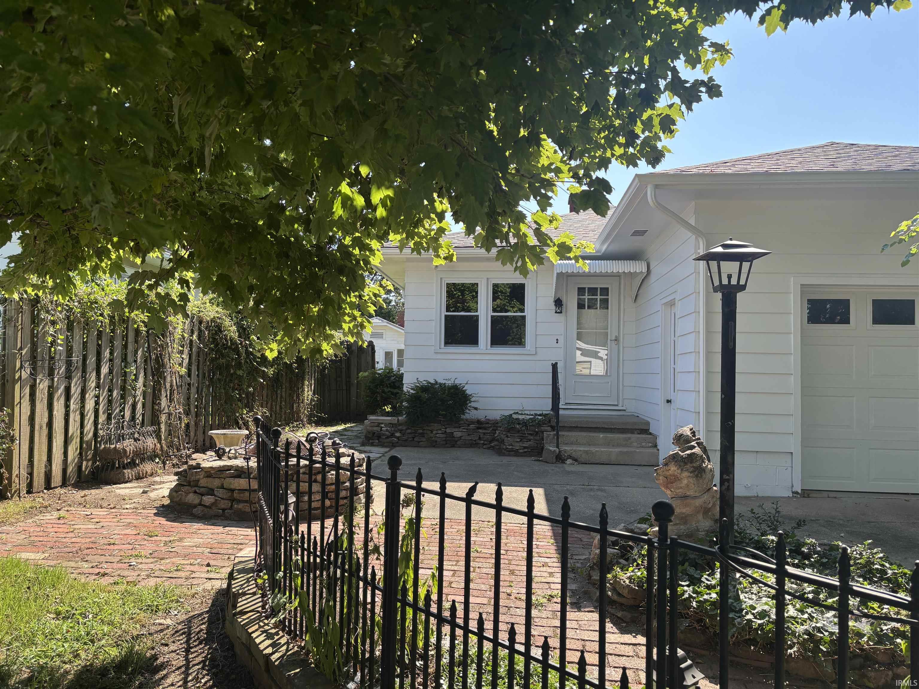 853 Ridgeway Avenue Vincennes, IN 47591 - Photo 23 of 26