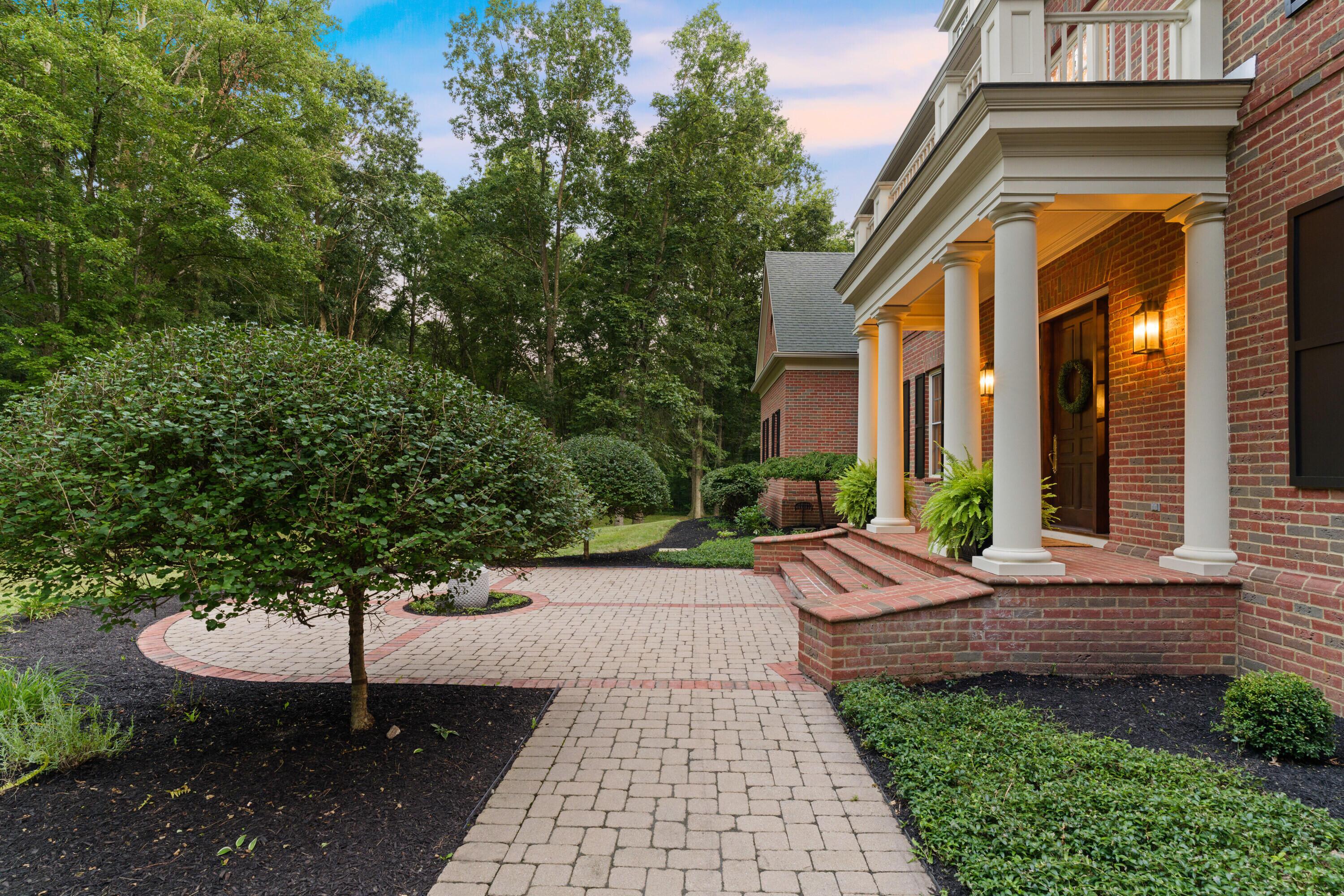 5455 Plantation Road Sunbury, OH 43074 - Photo 21 of 176 Front Walkway