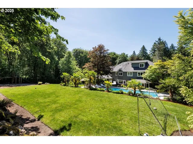 $4,200,000 | 1051 Forest Meadows Way, Lake Oswego, OR 97034