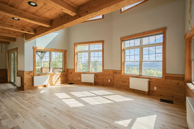 $875,000 | 54 Wahl Road, Kingfield, ME 04947