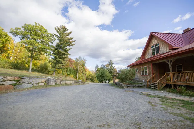 $875,000 | 54 Wahl Road, Kingfield, ME 04947