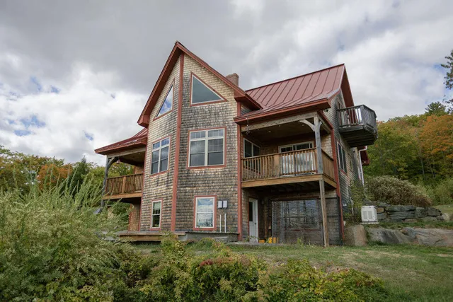 $875,000 | 54 Wahl Road, Kingfield, ME 04947