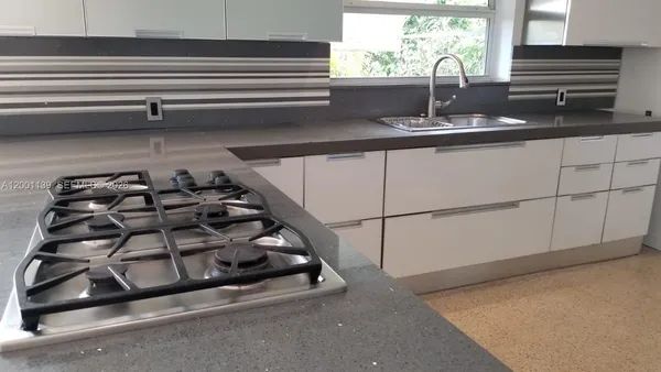 $6,750 | 625 93rd Street, Surfside, FL 33154