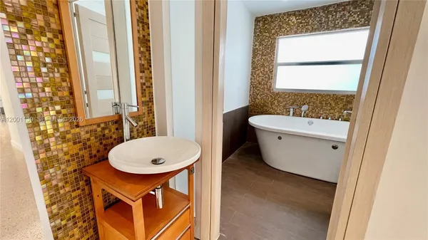 $6,750 | 625 93rd Street, Surfside, FL 33154