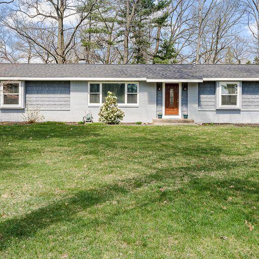 1582 Dykstra Road Muskegon, MI 49445 - Photo 1 of 32 qofG_PQU