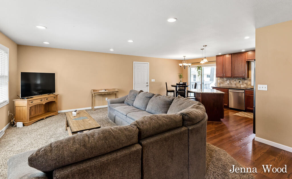 1582 Dykstra Road Muskegon, MI 49445 - Photo 6 of 32 1582DykstraRd13Lores