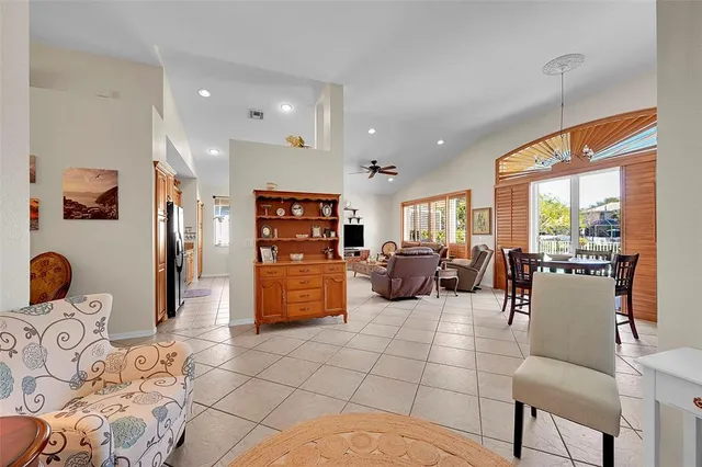 $639,900 | 6030 Swans Way, Coconut Creek, FL 33073