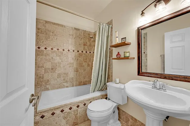 $639,900 | 6030 Swans Way, Coconut Creek, FL 33073