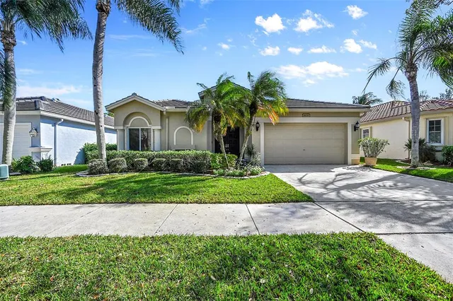 $639,900 | 6030 Swans Way, Coconut Creek, FL 33073