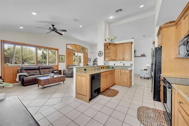 $639,900 | 6030 Swans Way, Coconut Creek, FL 33073