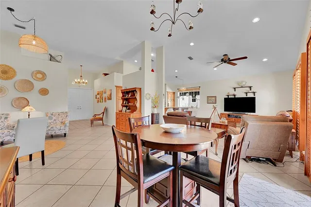 $639,900 | 6030 Swans Way, Coconut Creek, FL 33073