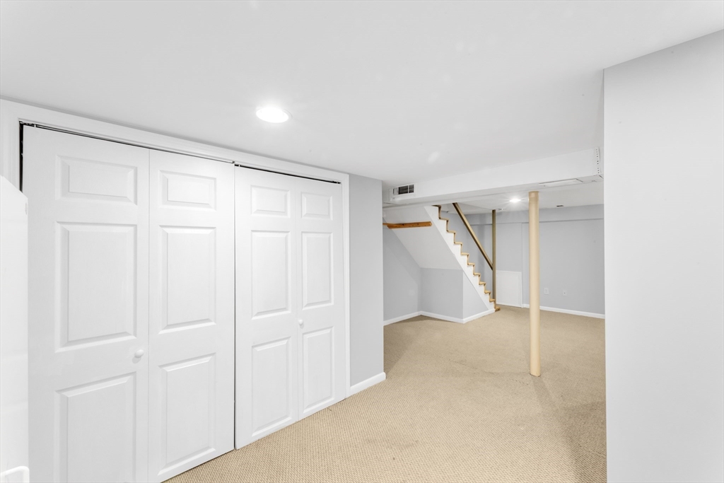 104 Hooper Road, Unit 104 Dedham, MA 02026 - Photo 17 of 21