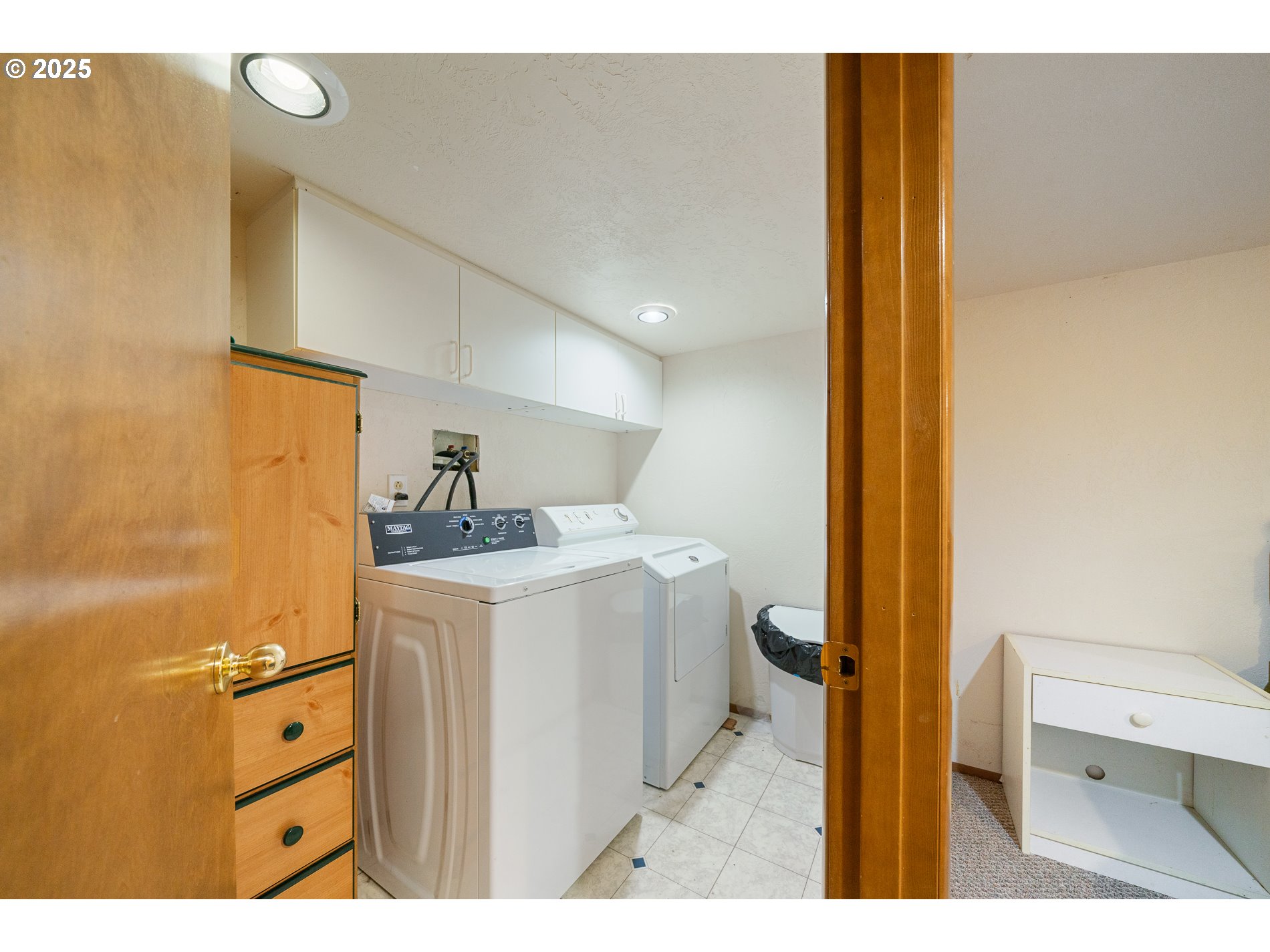 336 Gregory Street Wheeler, OR 97147 - Photo 32 of 42 a utility room with dryer and washer