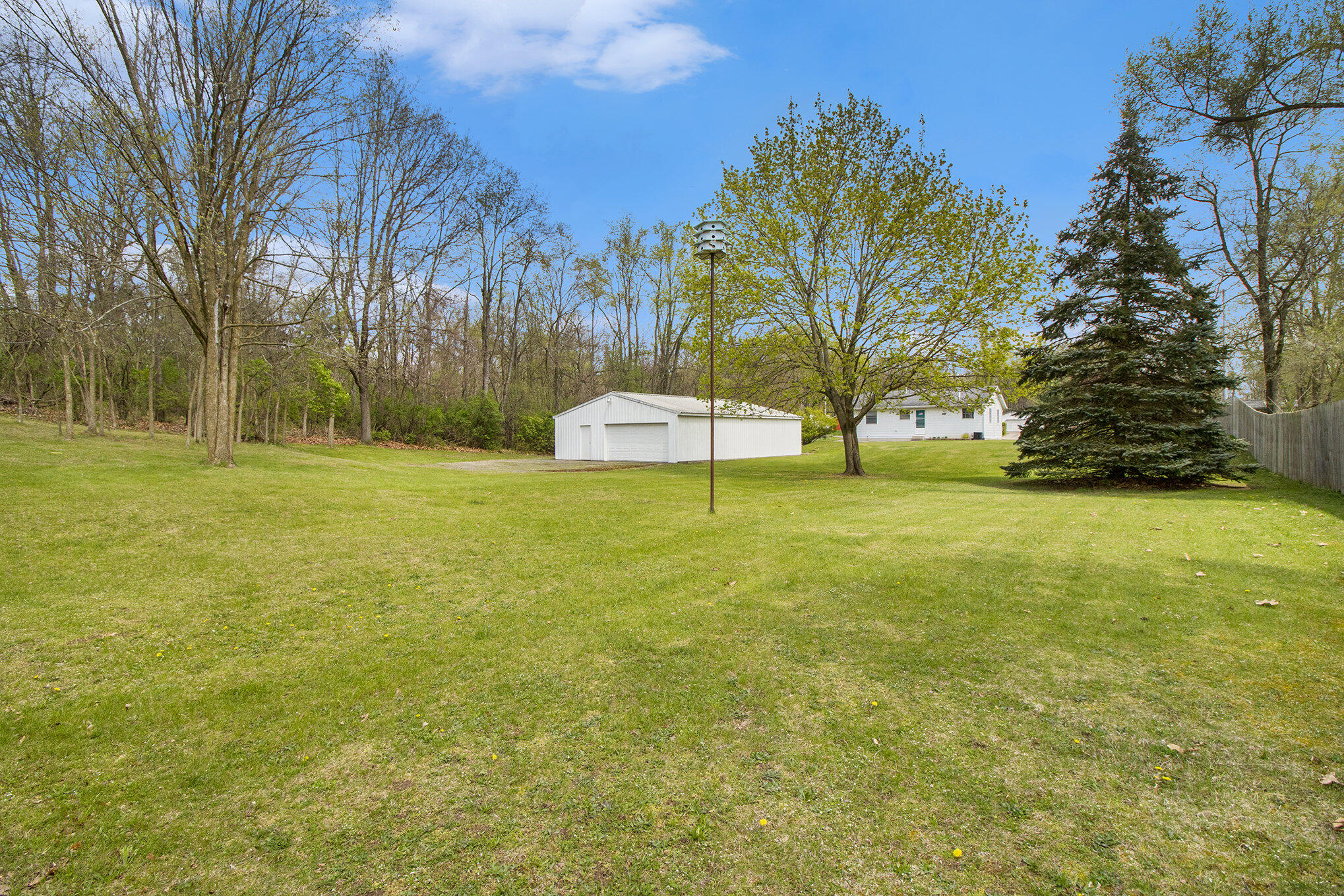 264 South Sutton Road Jackson, MI 49203 - Photo 16 of 16 016_img_6334