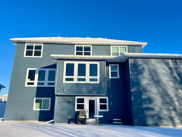 $875,000 | 1858 Laramee Lane, Hugo, MN 55038