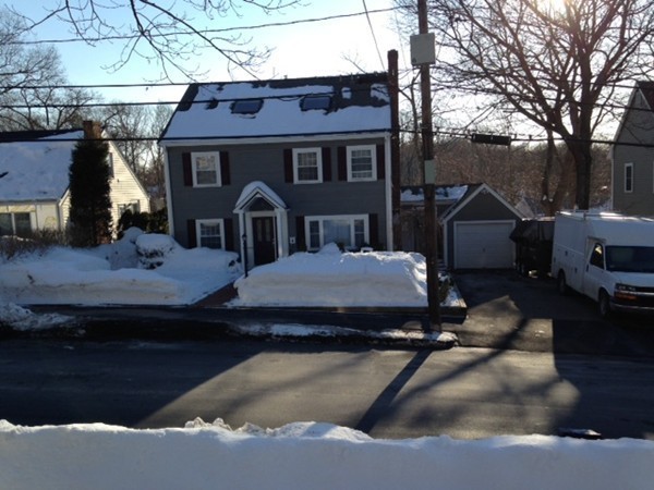 14 Heard Road Arlington, MA 02474 - Photo 1 of 28 Gallery Image 1