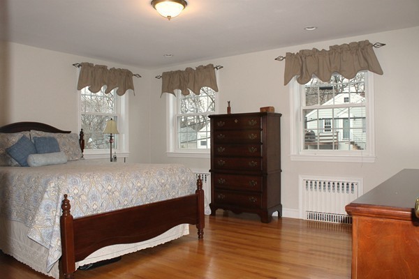 14 Heard Road Arlington, MA 02474 - Photo 13 of 28 Gallery Image 13