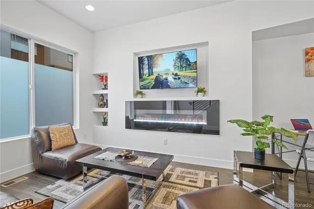 $748,000 | 3034 Wilson Court, Unit 3, Denver, CO 80205