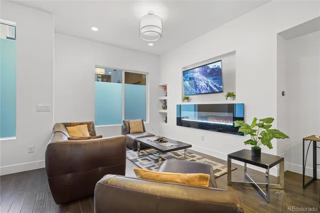 $748,000 | 3034 Wilson Court, Unit 3, Denver, CO 80205