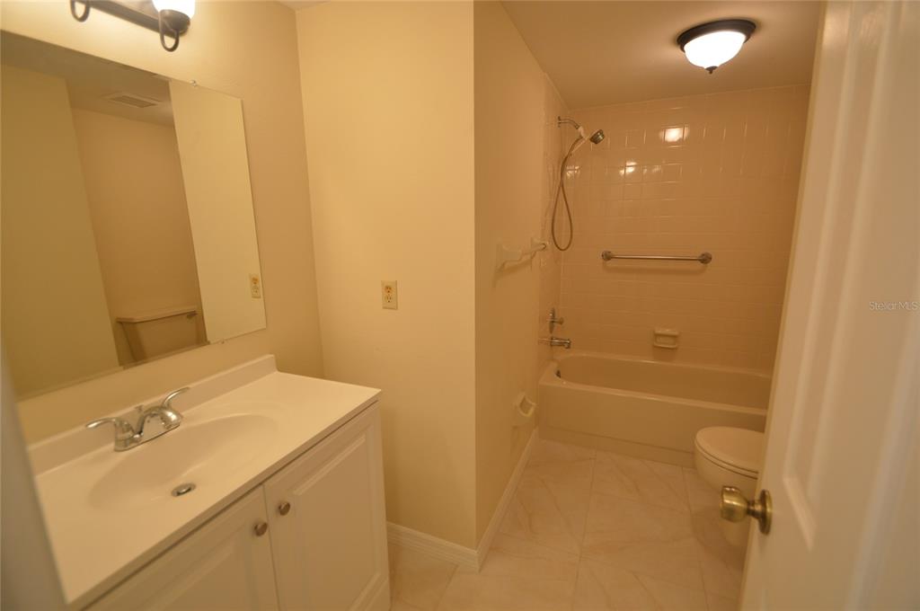 12010 Proctor Loop, Unit 4 New Port Richey, FL 34654 - Photo 9 of 15