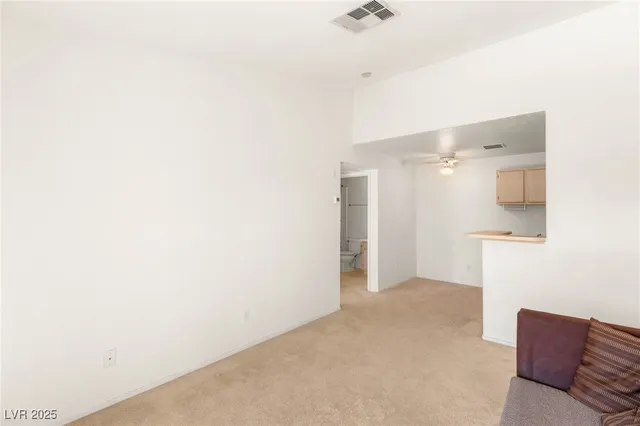 $1,050 | 5211 South Lindell Road, Unit 203, Las Vegas, NV 89118