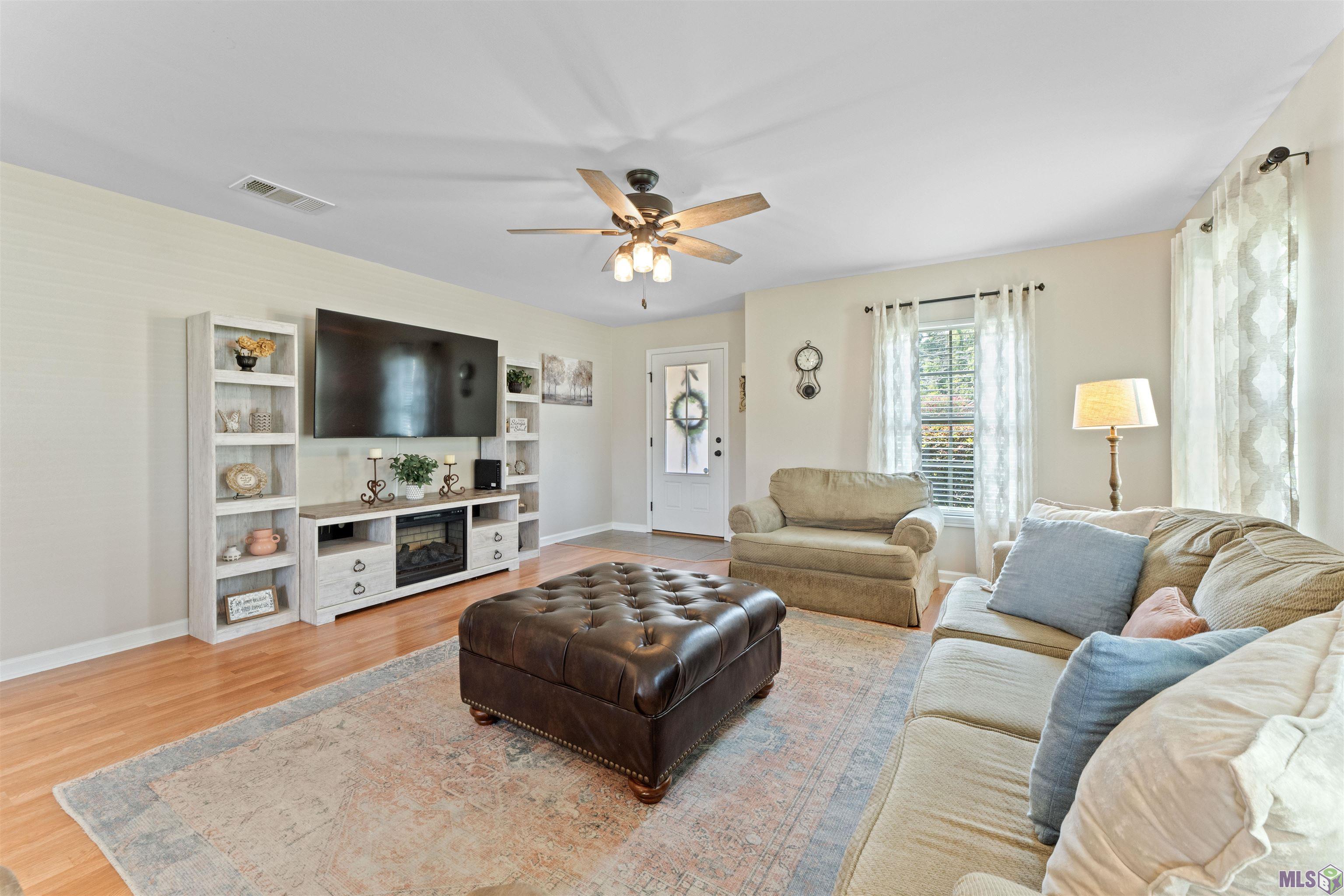 11471 Rosedale Avenue Denham Springs, LA 70726 - Photo 5 of 21 Gallery Image 5