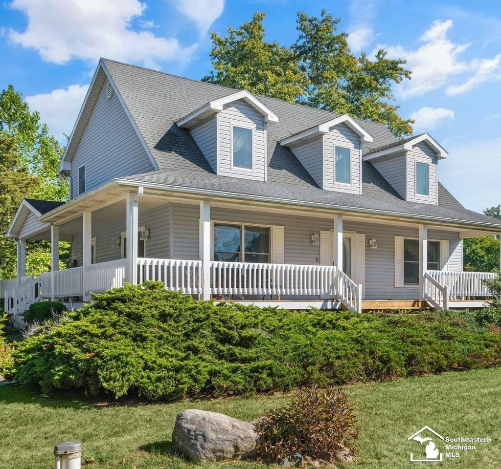 4265 Teal Road Petersburg, MI 49270 - Photo 2 of 67 50188639-30b79938-7724-4a16-9a1b-e49604a975f0.JPG