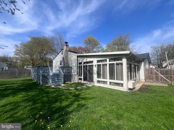 $674,900 | 122 Oxford Place, Mount Laurel, NJ 08054