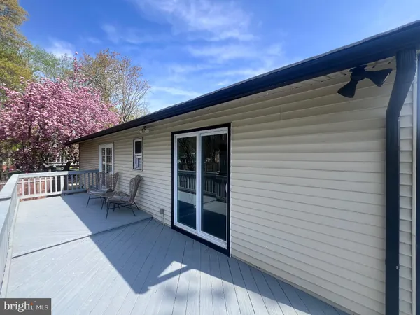 $674,900 | 122 Oxford Place, Mount Laurel, NJ 08054