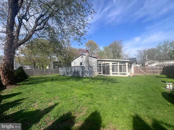 $674,900 | 122 Oxford Place, Mount Laurel, NJ 08054