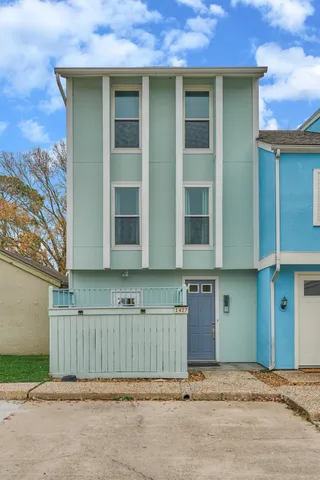 $470,000 | 1427 Bowsprit Point, Willis, TX 77318