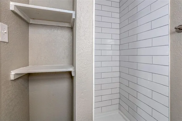 $164,500 | 7819 East 58th Street, Kansas City, MO 64129