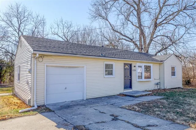 $164,500 | 7819 East 58th Street, Kansas City, MO 64129