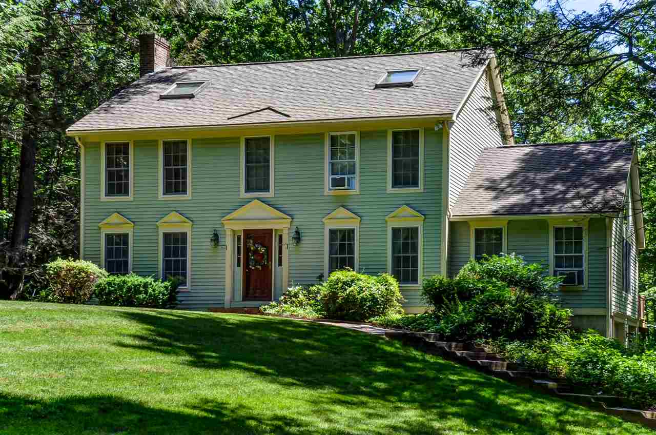 21 Rollins Farm Road Stratham, NH 03885 - Photo 1 of 39