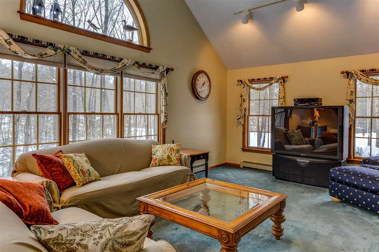 21 Rollins Farm Road Stratham, NH 03885 - Photo 17 of 39
