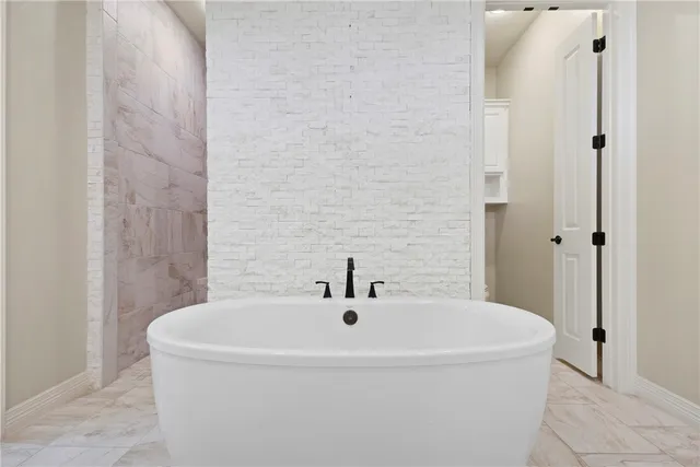 $1,350,000 | 3401 Mahogany Drive, Bryan, TX 77807