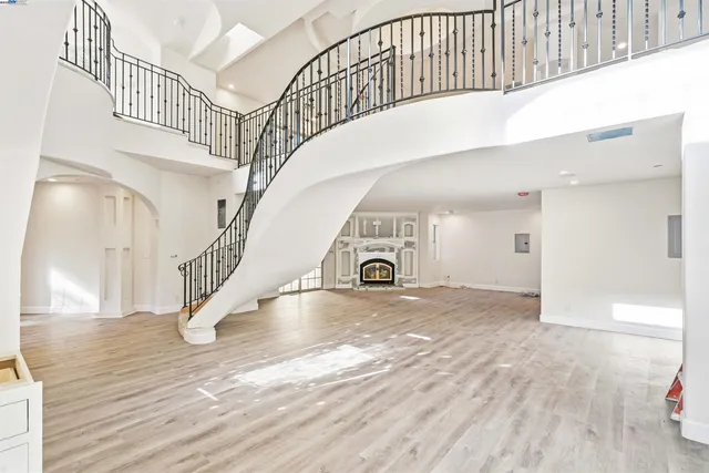 $999,900 | 36215 Palomares Road, Castro Valley, CA 94552