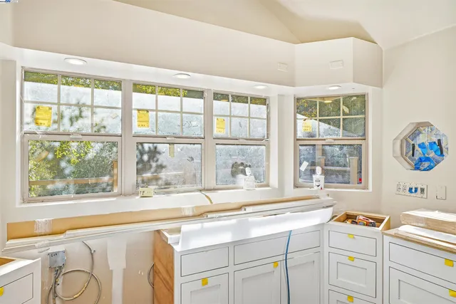 $999,900 | 36215 Palomares Road, Castro Valley, CA 94552