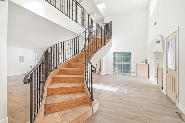 $999,900 | 36215 Palomares Road, Castro Valley, CA 94552