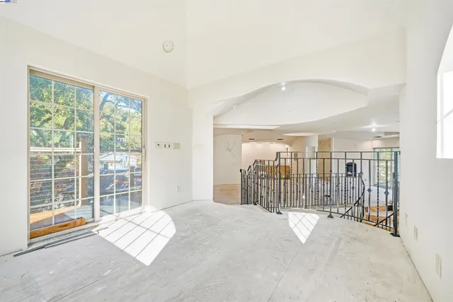 $999,900 | 36215 Palomares Road, Castro Valley, CA 94552