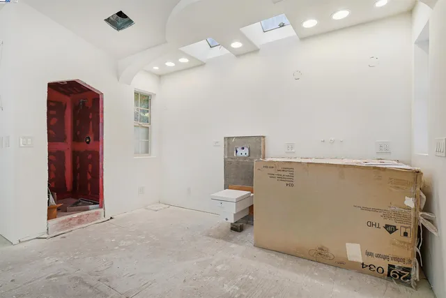 $999,900 | 36215 Palomares Road, Castro Valley, CA 94552