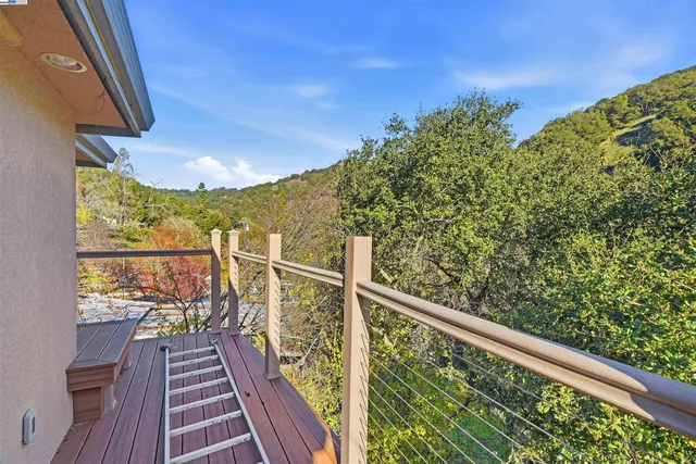 $999,900 | 36215 Palomares Road, Castro Valley, CA 94552