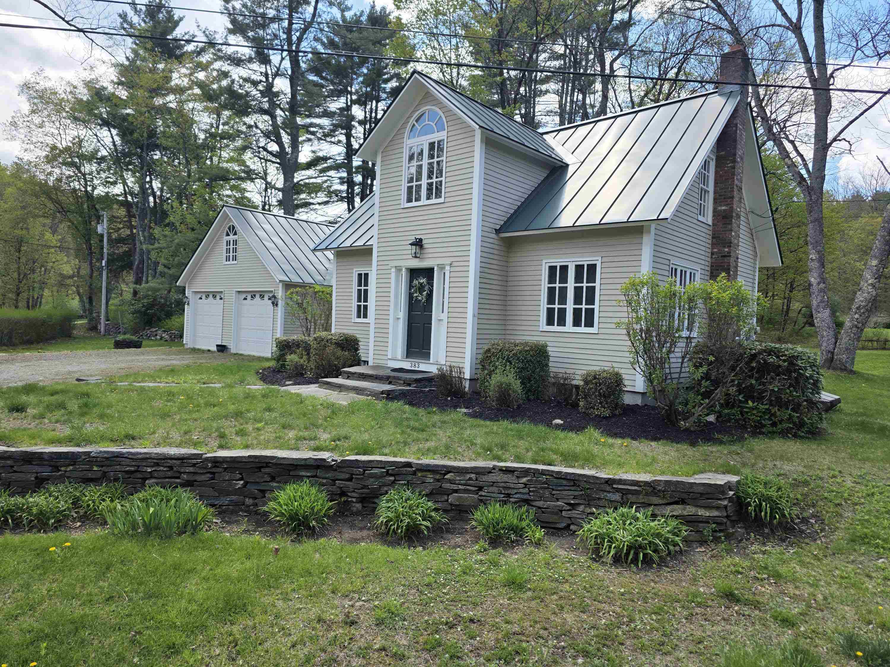 383 South Wardsboro Road Newfane, VT 05345 - Photo 2 of 35 Gallery Image 2