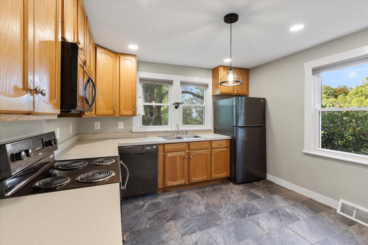 747 Coaling Road Troutville, VA 24175 - Photo 14 of 35 22-23