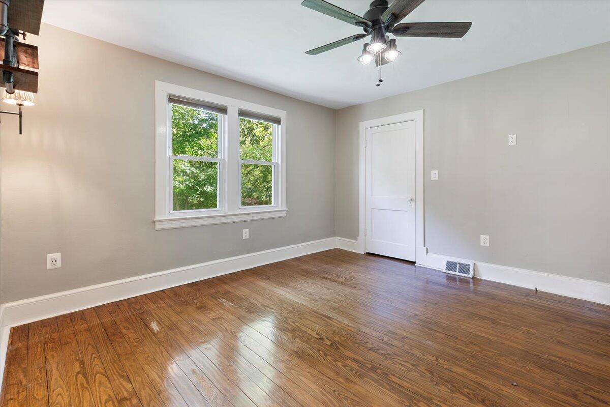 747 Coaling Road Troutville, VA 24175 - Photo 18 of 35 28-30