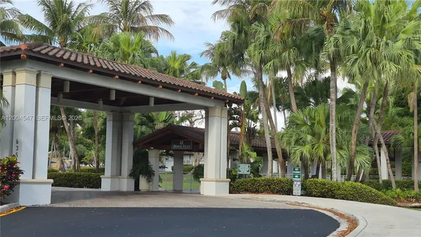 $6,500 | 7392 Northwest 112th Court, Unit 7392, Doral, FL 33178